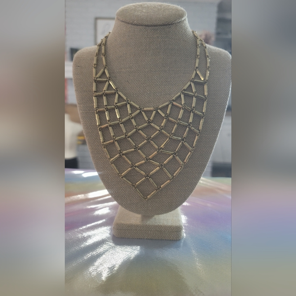 Giles & Brother Elegant Gold Mesh Necklace  Vintage